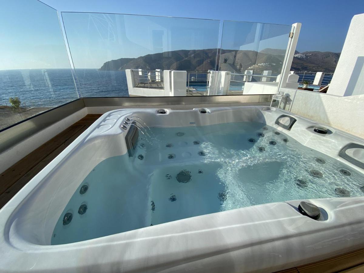 Searock Rooms And Suites Amorgos Exterior foto